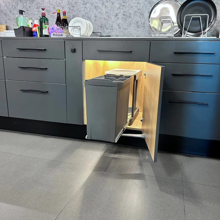 Ebco Auto Pull Out Waste Bin, Auto Open on Shutter Open, 28L Capacity, 2 X 14L Separate Bins, APDWB-28 - Image 3