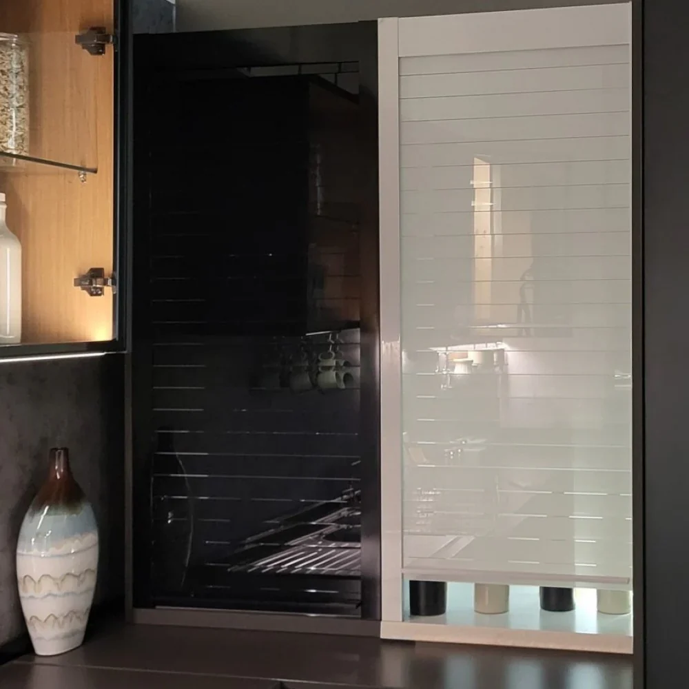 Ebco Roll Top Pro Vertical Rolling Shutter with Overlay Rails & Cover Profile - Image 3
