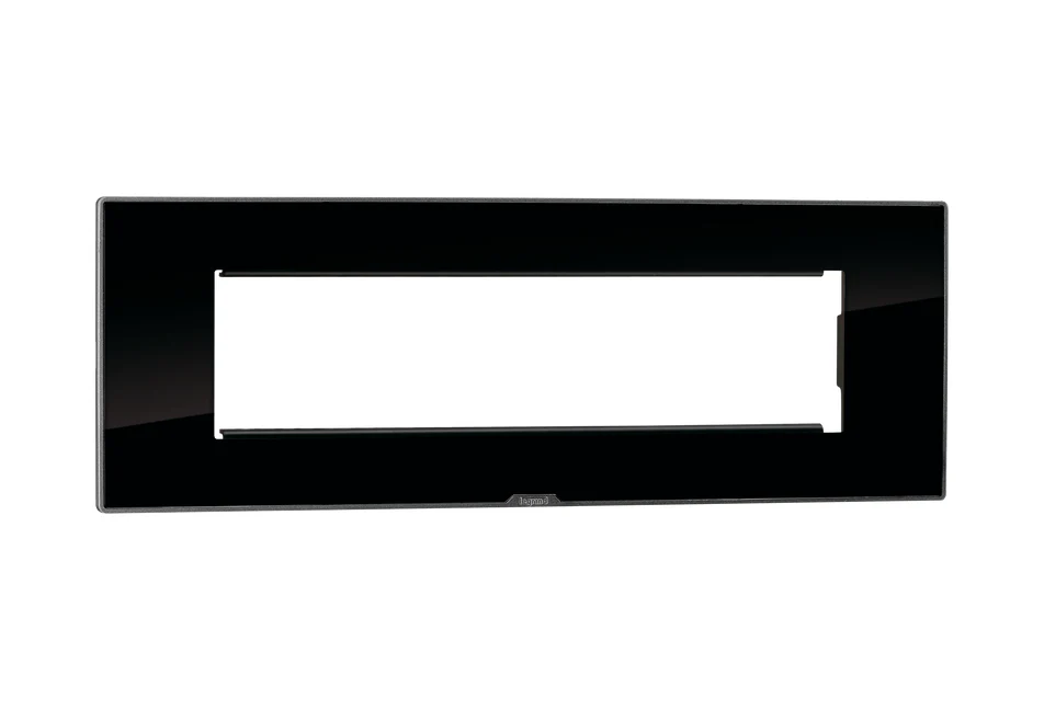 Legrand Myrius NextGen Plate with Frame - Image 18