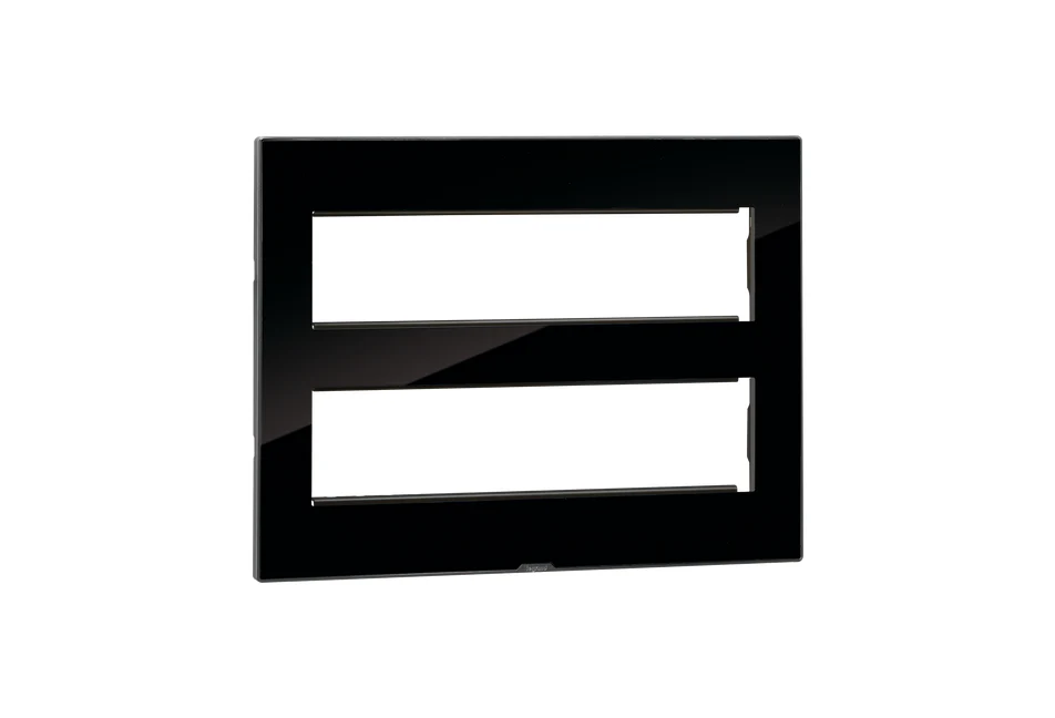 Legrand Myrius NextGen Plate with Frame - Image 22